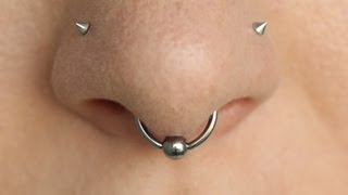 Septum piercing  przekłucie przegrody nosowej [upl. by Olracnaig]