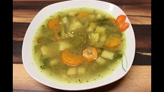 Gemüsesuppe mit Sellerie Karotte Lauch Kartoffel usw  lecker amp gesund diehobbykoche [upl. by Lenci]