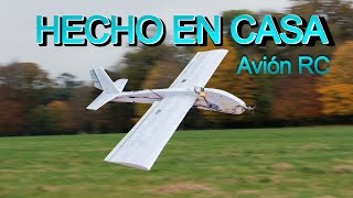 Cómo hacer un avión RC  Avión de poliestireno hecho en casa [upl. by Leonerd]